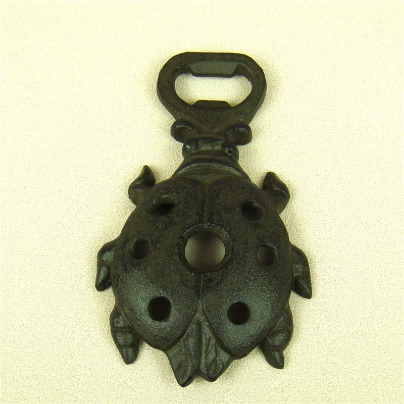 Fashion Cast Iron Ladybug Bottle Opener Ornamental Metal Beetle Miniature Key Holder Wine Decor Barware Tool Craft Accessories