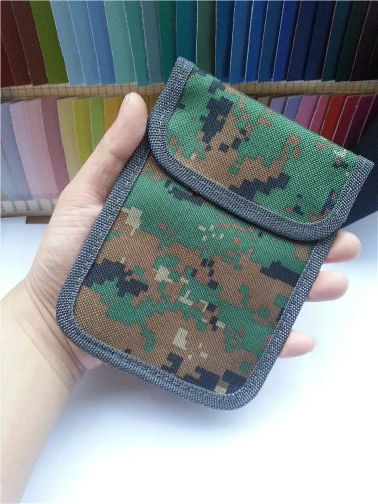 100pcs Signal Blocker Military camouflage Pouch Stop GPS RFID Tracking Bugging Privacy Protector radiation mobile Case