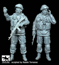 1/35 model kit resin kit 35520 Soldiers in Crimea