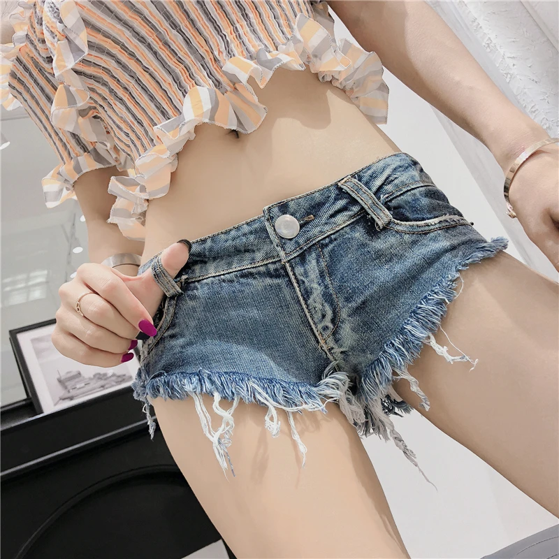 Mini Sexy Club Low Waist Booty Shorts Jeans Harajuku Ripped Washed Denim Shorts Women Burrs Tassel Ladies Shorts Slim Hotpants
