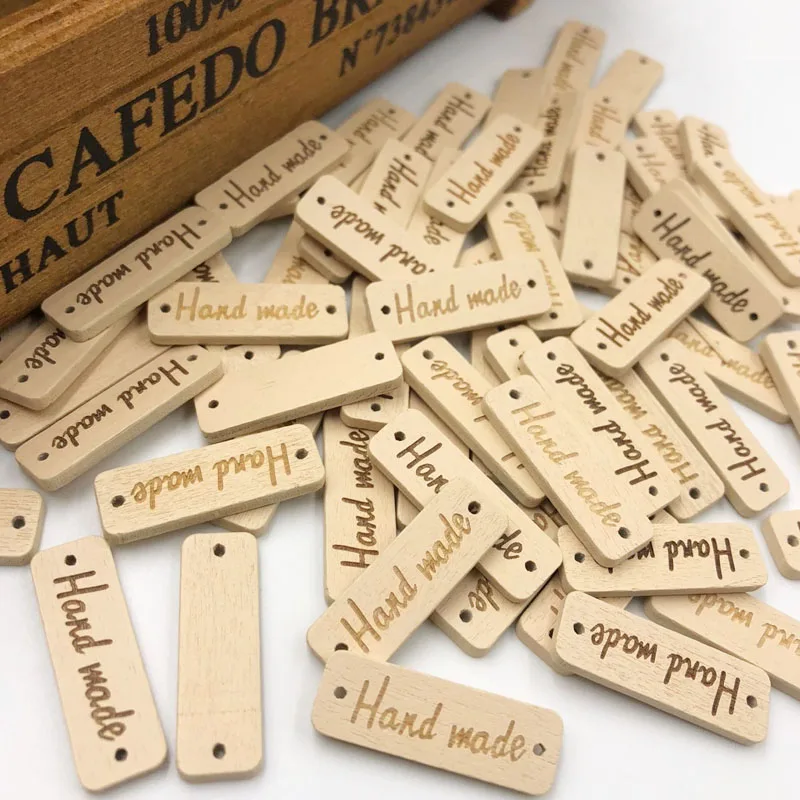 50 Pcs FAI DA TE In Legno Fatti A Mano Bottoni per Abbigliamento Di Natale Scrapbooking Accessori di Cucito di Legno Pulsante Scatta Scrabook WB542