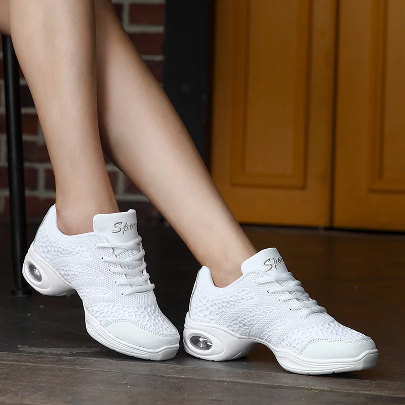 Square Dance Shoes Women Sneakers Soft Bottom Leather Mesh Surface Ventilation Modern Dancing Shoes Women Sports Dance Shoes