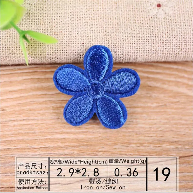 MAXSIN FUN 10PCS Cute Small Flower Patches Iron On Applique Parch Kids Bags Dress Embroidery Stickers DIY Decals Decorative image 3
