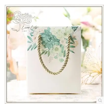 

50Pcs/Lot PASAYIONE Gift Bags With Handle Luxury Handbag Wedding Party Favor Paper Bags Table Centerpieces Casamento Decoration