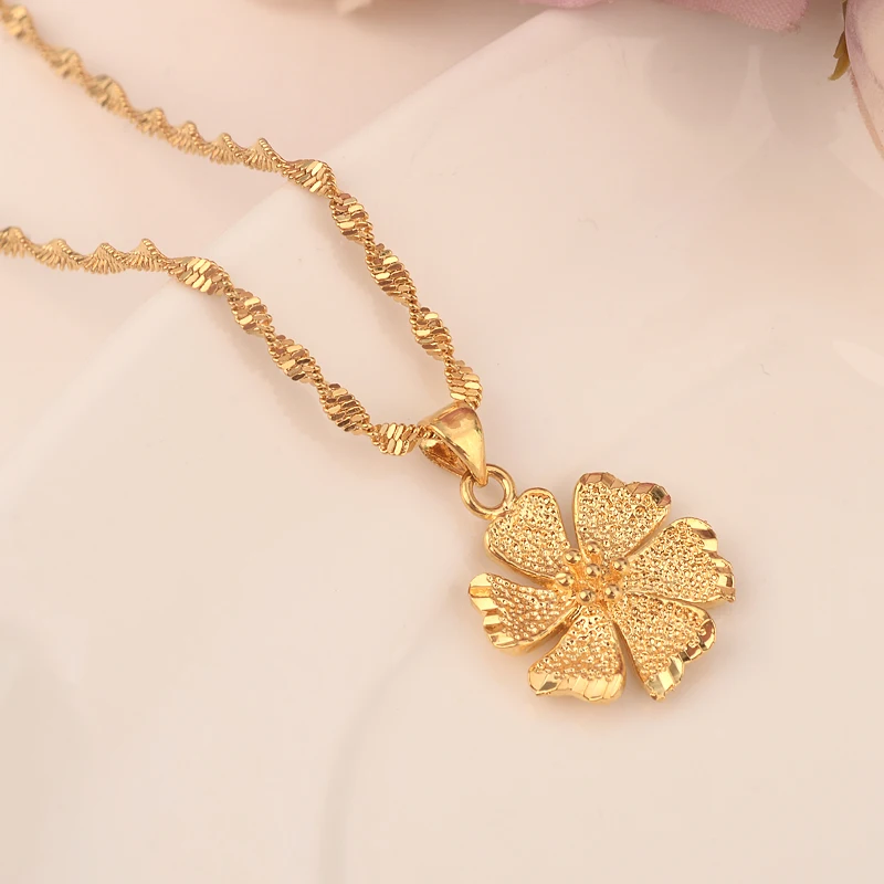 Dubai Gold Color Flower Jewelry Sets for Women 18K Plating Earrings and Pendant with Necklace Fashion Party Jewelry