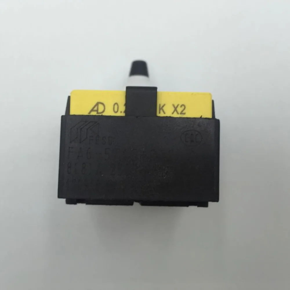Interruttore per smerigliatrice angolare per utensile elettrico momentaneo AC250V 8A SPST per Dewalt 125