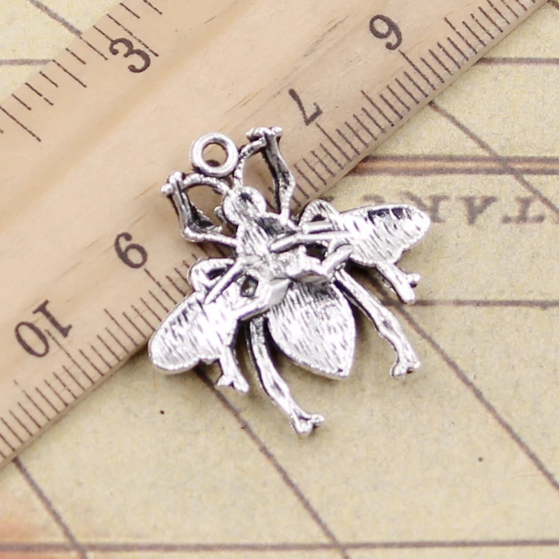 10pcs Charms Bee Bug 26x25mm Tibetan Silver Color Pendants Antique Jewelry Making DIY Handmade Craft