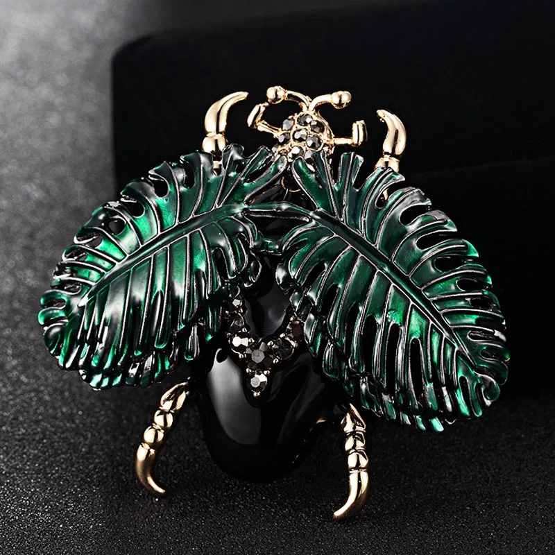 zlxgirl Green Insect Brooch For Men Jewelry Christmas Hijab Pins And Broaches Women\'s Enamel Pin Brooch Bags Accessories