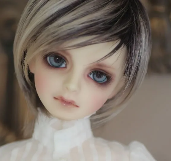 

Free makeup and eyes ! Top quality 1/4 bjd Doll sd Super Dollfie Volks sd Class A small version Boy Doll Best Gift