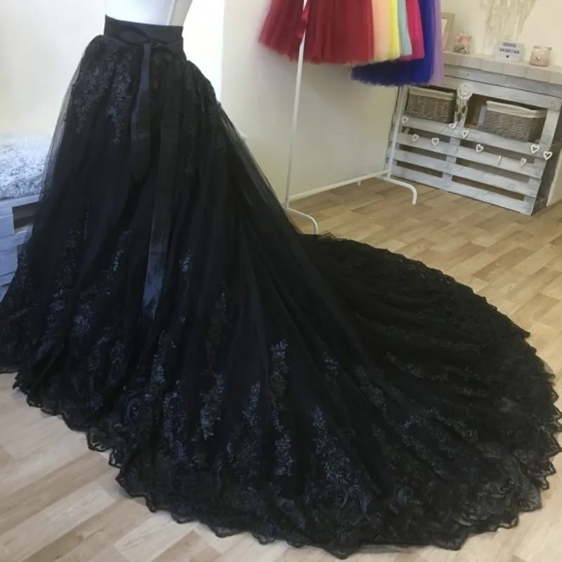 Elegant Black Long Formal Party Skirts Women Lace Appliques Zipper Style Bridal Wedding Skirts Sweep Train Custom Made Any Color