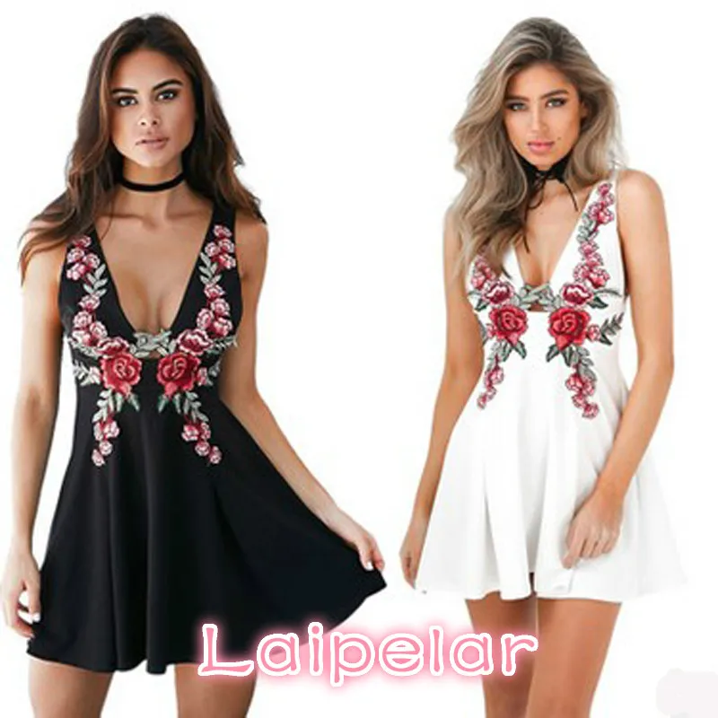 New Sexy Women Deep V-Neck Embroidery Floral Vintage  Sleeveless Vestidos Back Zipper Clothes Laipelar