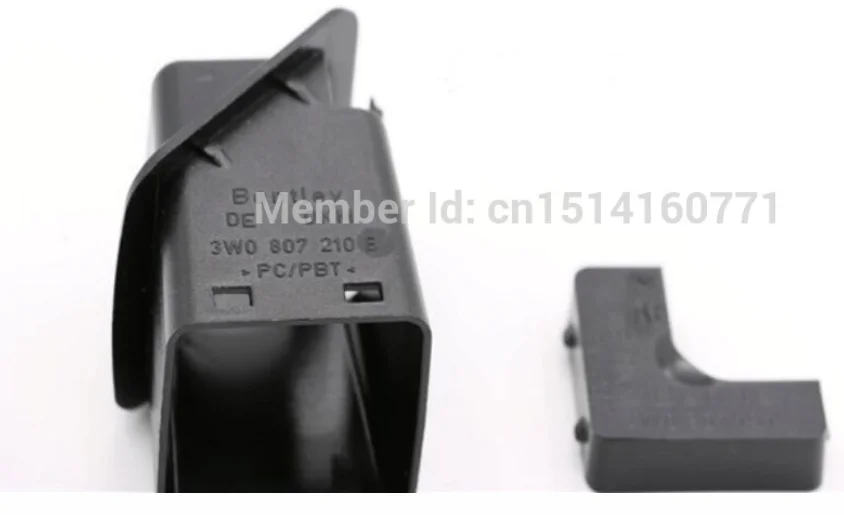 RNS510 RNS315 RCD510 RGB camera bracket Reversing image support FOR V W Scirocco golf PASSAT Phaeton 3W0 807 210