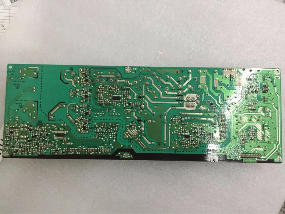 لوحة امدادات الطاقة ل SZYLIJ ، شحن مجاني ، 42LG60FR-TA ، PLHL-T715A ، EAY41971801 ، 2300KEG027A-F