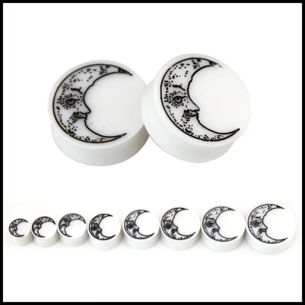 Pair Sun & Moon Engrave Plugs Acrylic Carved Logo Double Flare Saddle Ear Flesh Plugs Tunnels Gauges Expander Piercing Jewelry