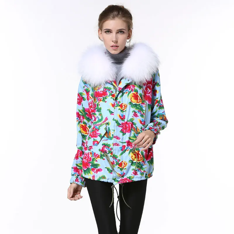 New Arrival Chinese Wind Winter Cream Fur Coat, White Big Collar Short Style Floral Fashion Mrs. Aquamarine Coat Free Shipping