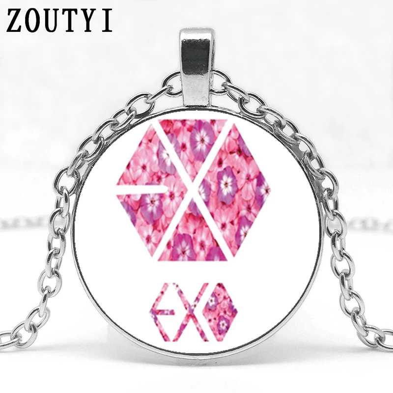 2018/EXO logo glass pendant necklace, glamorous fashion fan necklace jewelry.