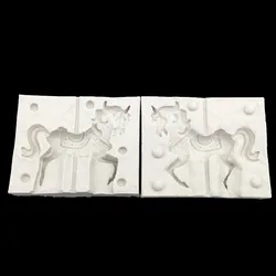 2 Pcs/set Carousel Shapes Silicone Sugarcraft Mould Fondant Cake Decorating Tools Bakeware