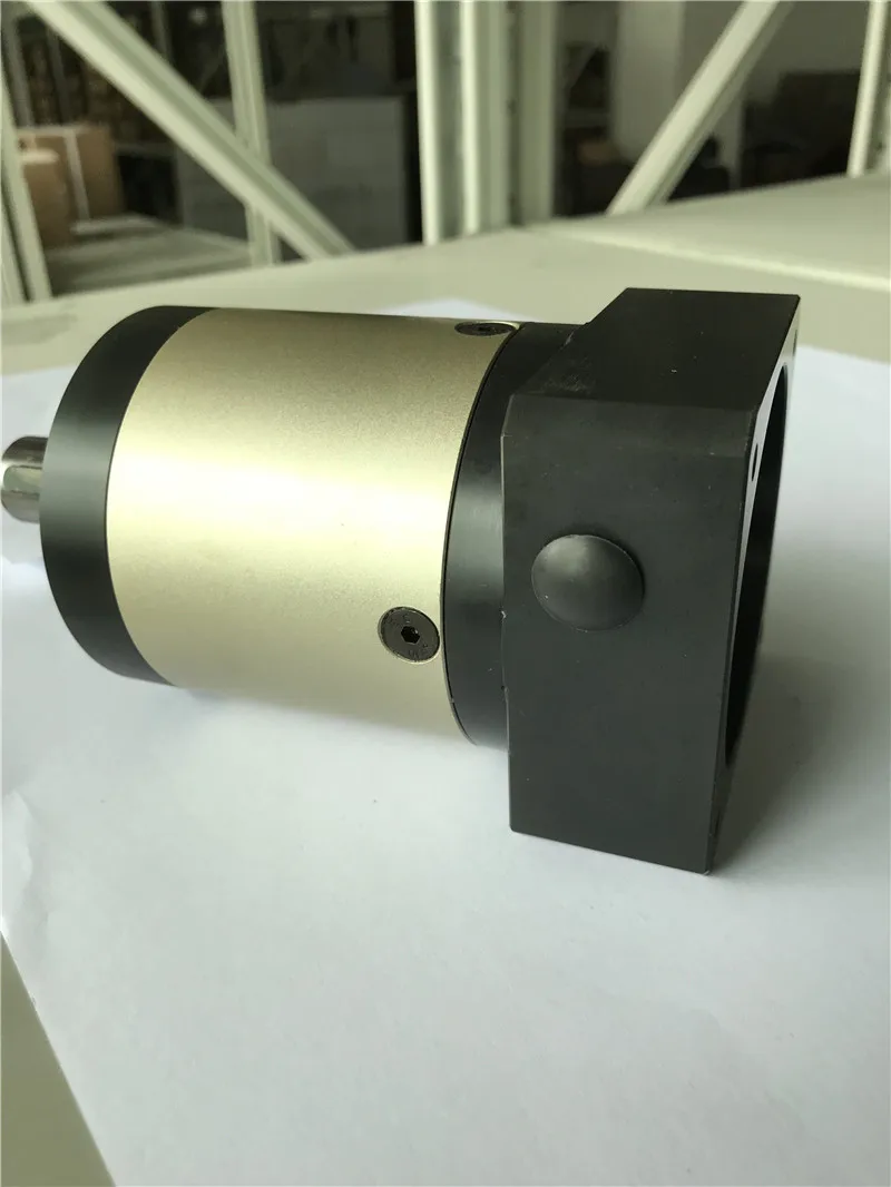 

8 arcmin 80 round flange Economical planetary reducer gearbox 15:1 to 100:1 for 750w AC servo motor input shaft 19mm