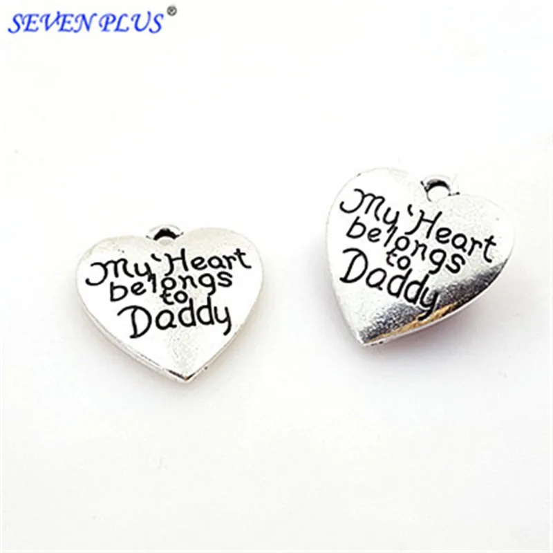 

High Quality 20 Pieces/Lot 20mm*20mm heart-shaped Words my heart belongs to daddy family message Dad Charm For Father's Day