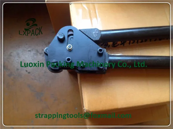 LX-PACK Lowest Price Highest Quality Heavy Duty handheld strapping machine,wooden case packaging equipment,portable packer