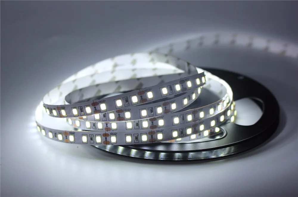 LED Strip 3528 / 2835 120 LED/M DC12V Lampu LED Fleksibel Putih/Putih Hangat/Merah/Hijau/Biru.