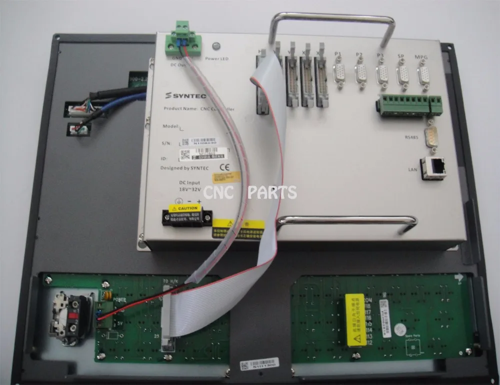 ĐÀI LOAN SYNTEC 3 trục 6MA máy phay CNC điều khiển