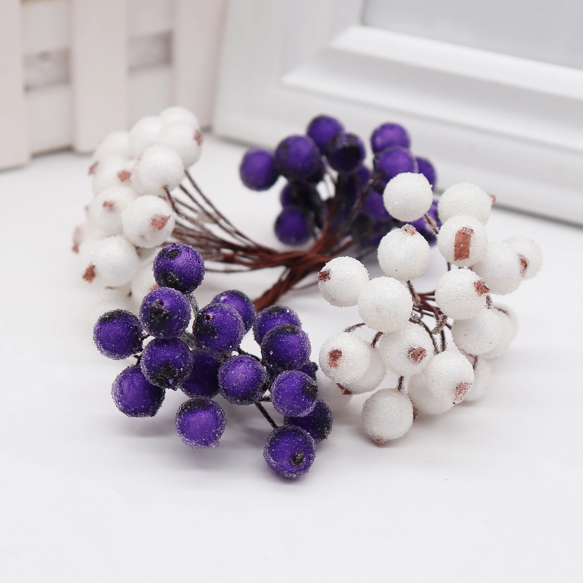 20pcs/40 Heads 1cm Mini Fake Fruit Small Double heads Berries Artificial Flower cherry Stamen Wedding Christmas Decorative