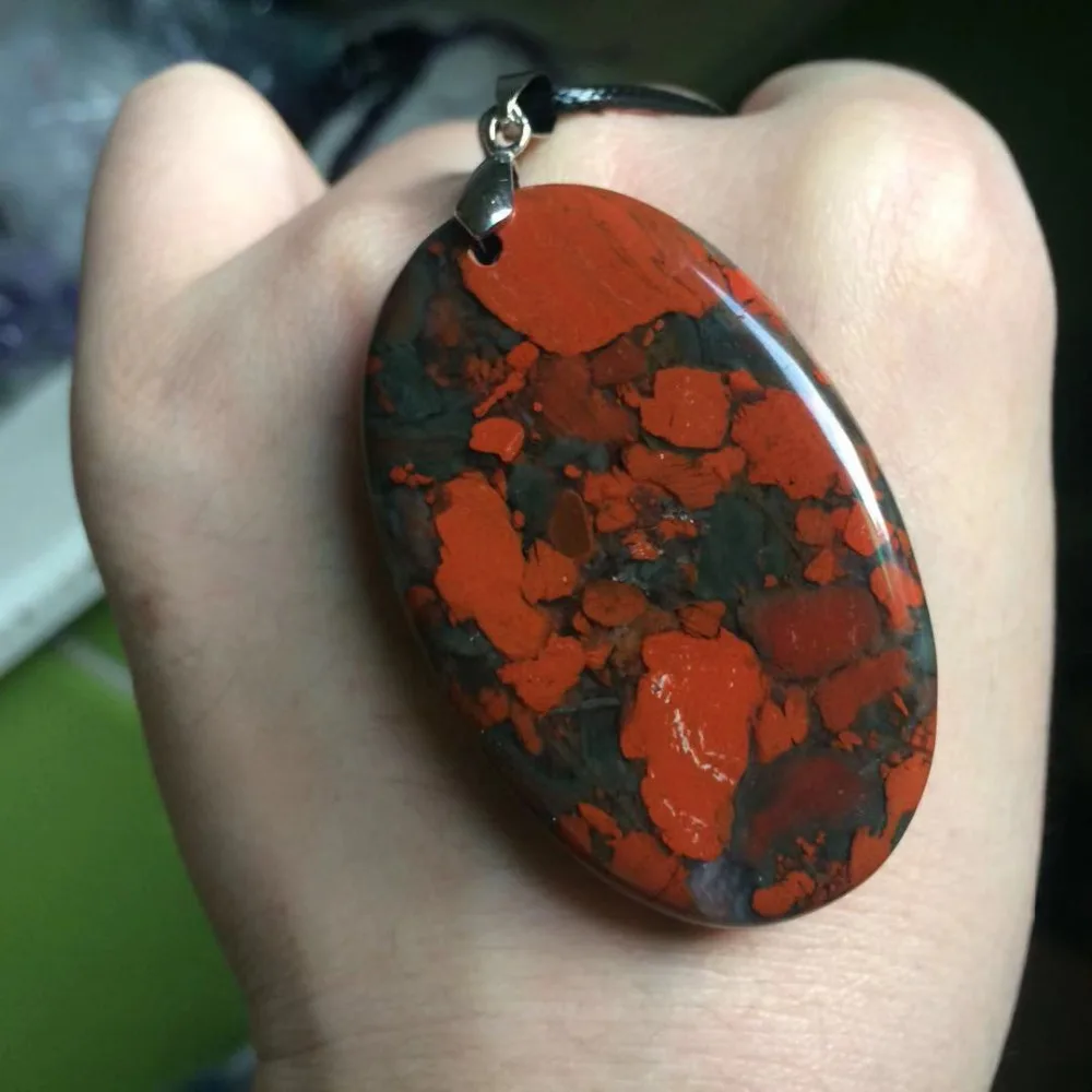 oval shape natural bloodstone beads pendant natural neclace pendant for woman for gift wholesale !