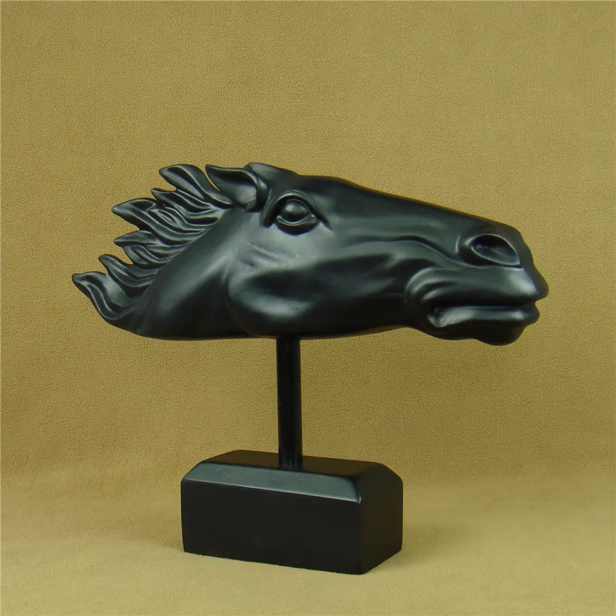 Abstract Horse Head Sculpture Handmade Resin Mustang Statue Ornament Craft Business Ceremony Furnishing for Office Decor Home