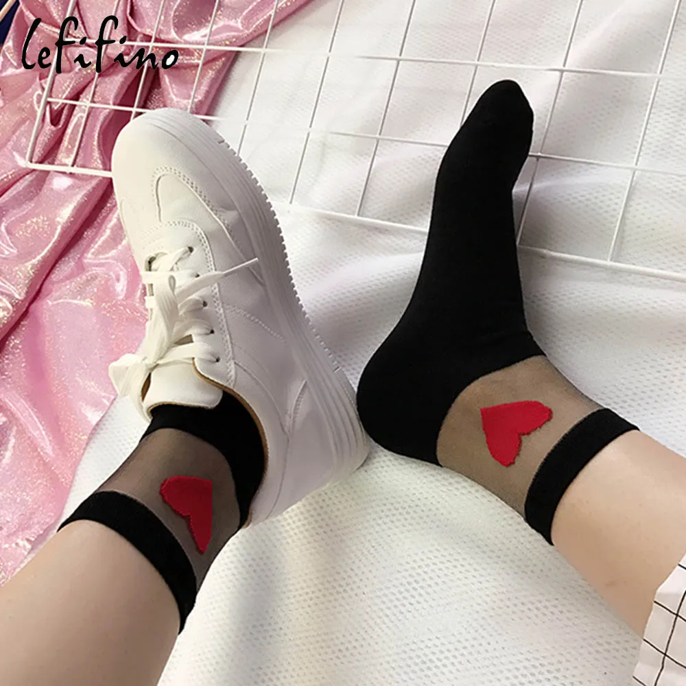 Sommer Nette Liebe Transparent Frauen Socken Komfortable Sexy Herz Muster Baumwolle Boden Mode Socken Weiche Weiße Socken Ne74230