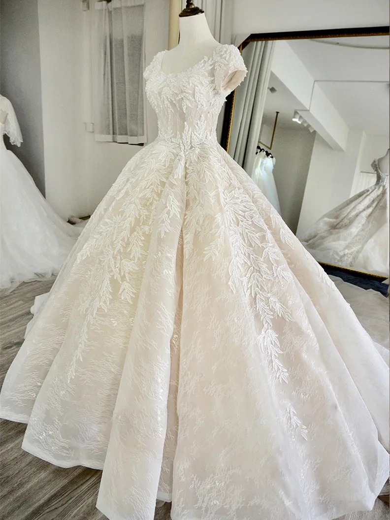 Rainha nupcial real foto bola vestido de manga curta trem grande rendas frisado flores vestidos de casamento luxo feito sob encomenda 2023 novo sa08