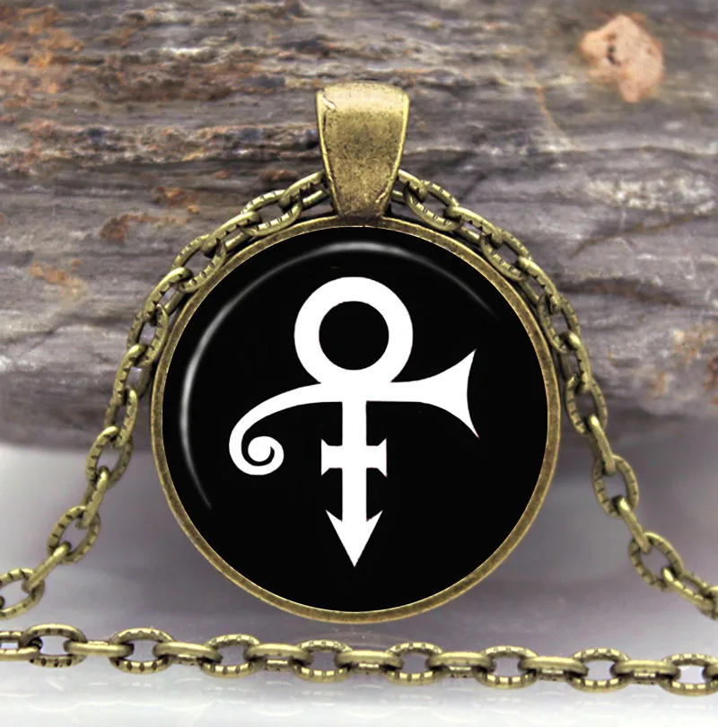 Prince Music Necklace Prince RIP Memorial Symbol Love Logo Hermaphrodite Necklace Artist Gothic Glasses Pendant Necklaces Gift