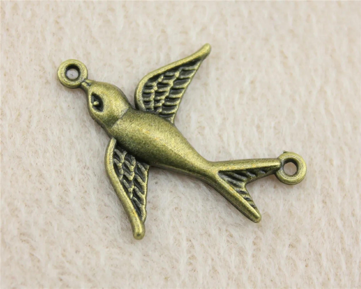 

42pcs/lot 37*29mm ancient bronze Bird charm Pendants DIY jewelry for bracelet necklace earring