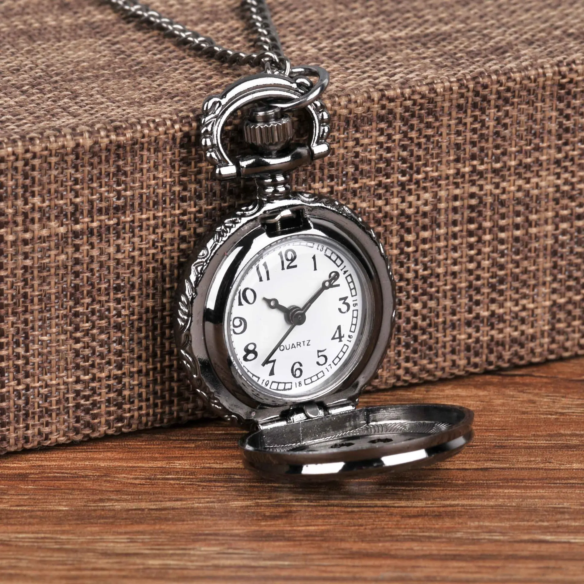 Reloj de bolsillo pequeño con Collar, pulsera de mano con diseño de telaraña negra, estilo retro vintage clásico, 6009