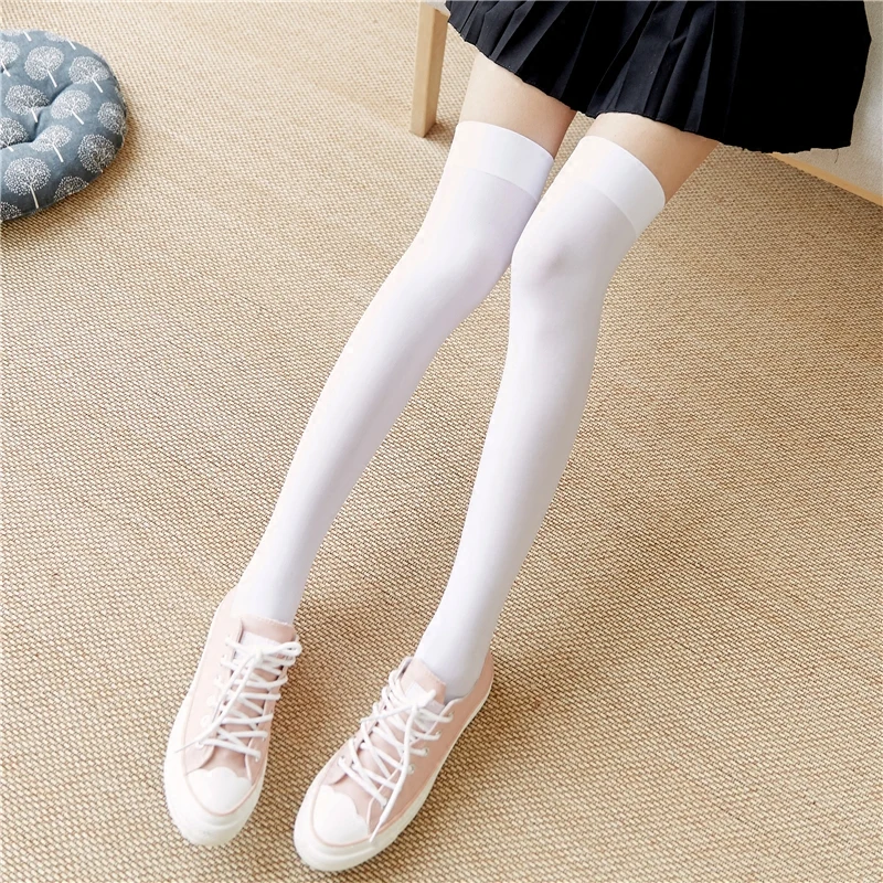 

Japanese long knee high socks in female students half thin thigh stockings Han Guobai color stockings in the spring