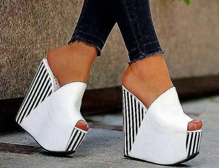 Drop Shipping marka kobieta tanie Pu wysokiej jakości biały bawełniany materiał w kratkę 15 cm buty na koturnie 45mm platformy Slip On Peep Toe