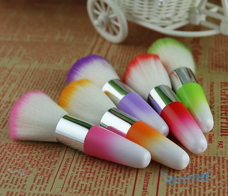 Fashion  Mini Portable Nail Arts Soft Cleaning Brushes UV Gel Powder Dust Makeup Professional Nail Brush Cleaner