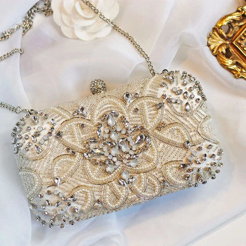 

Luxury Women Evening Bag Clutch Fashion Women Beaded Diamond Evening Bag Rhinestone Pearl Bridal Wedding Handbag Female Pary Bag