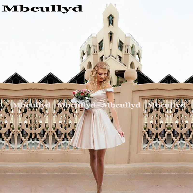 Mbcullyd Short Satin Cocktail Dresses Plus Size Off Shoulder Short Mini Cheap Simple Arabic Formal Evening Party Dress Free Ship