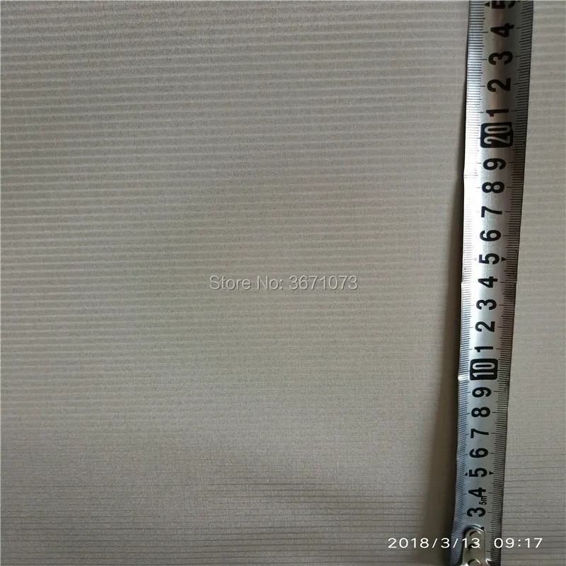 

Electromagnetic shielding fabric