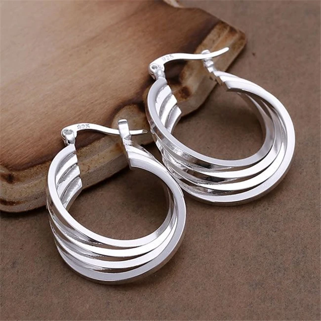 Wholesale Shinning Silver Color Earrings for Women's Gifts Factory Price Fashion Jewelry 4 Ring Earrings LKNE157