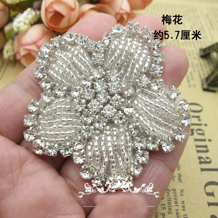 

Free shippment!50pcs/lot Handmade Flower Rhinestone Beaded Applique Patch