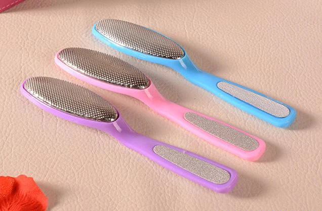 Brosse de nettoyage des pieds, outil de Massage, bain de pieds, soin exfoliant pour callosités de talon Double face, frottement des odeurs