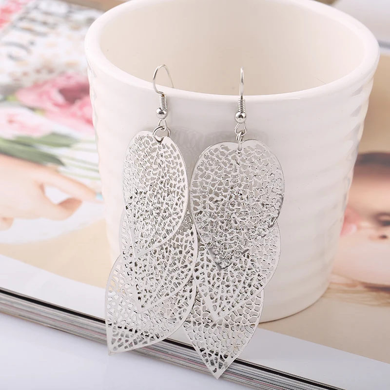 Grace Jun 4 Colors Choose Big 3 Leaf Clip on Earrings Without Piercing for Female Party Fashion Luxury Statement Earrings New