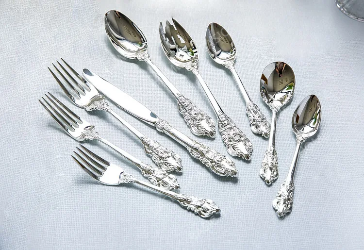 9 Pieces Silver Flatware Set Dinner Knives Spoons Forks Cutlery Set Silverware Dinnerware Tableware Set