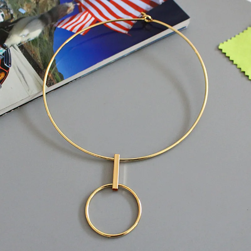 2023 Women\'s exaggerated retro geometric collar metal necklace accessories wholesale