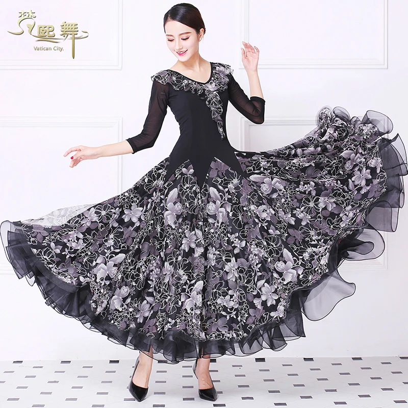 

Customized Ballroom Dancing Dress Girls Moden Dancing Competition Dress Female Waltz Dancing Suit Half Sleeve V Neck D-0361