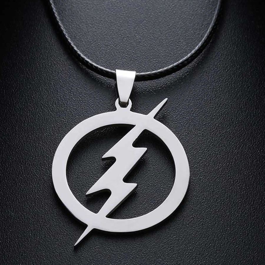 Collane con ciondolo croce cristiana di Gesù in acciaio inossidabile Pendenti che non sbiadiscono mai Collana religiosa con catena di corda Gioielli con spedizione di goccia