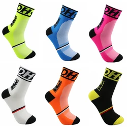 DH Sports-Chaussettes de cyclisme respirantes pour hommes et femmes, grande taille, qualité supérieure, marque professionnelle, vélo, course en plein air, nouveau