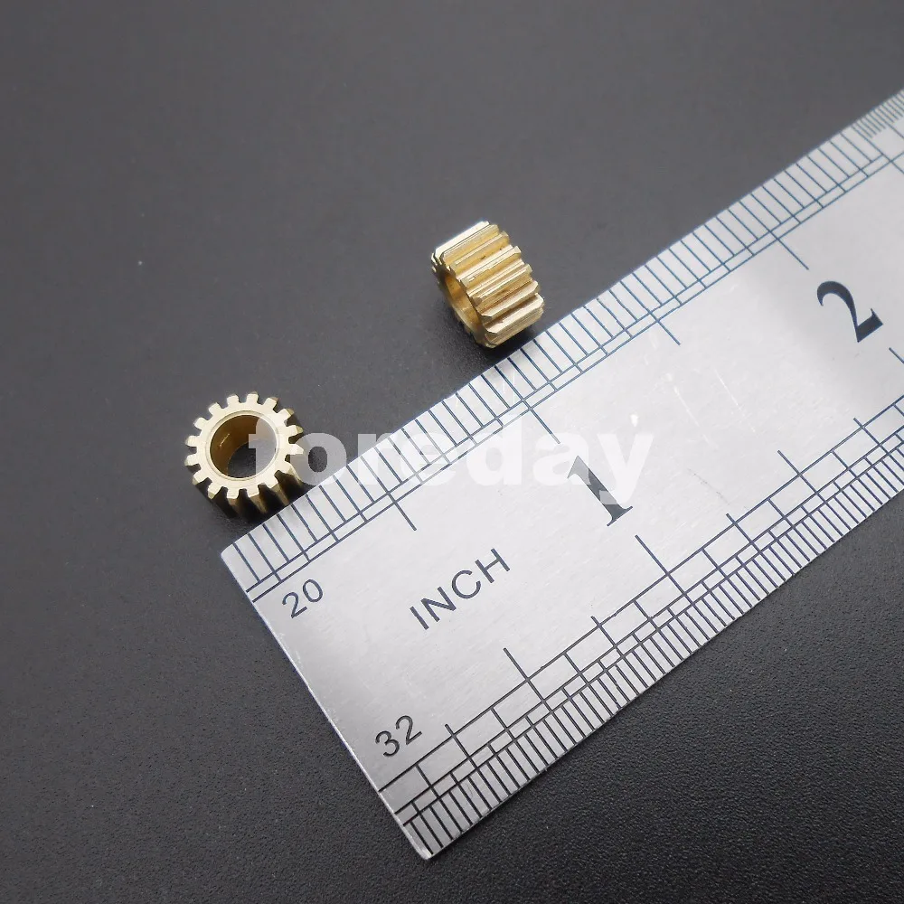 100PCS X 165A Brass Gear 0.5 Modulus T=16 Aperture 5mm DIY Model Accessories 16T 16 Teeth Metal *FD349X100